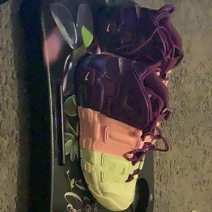 Shoes Uptown Tempos Nike